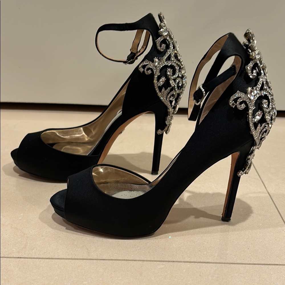 Badgley Mischka Black Stiletto Heels with Ankle Strap - Picture 7 of 9